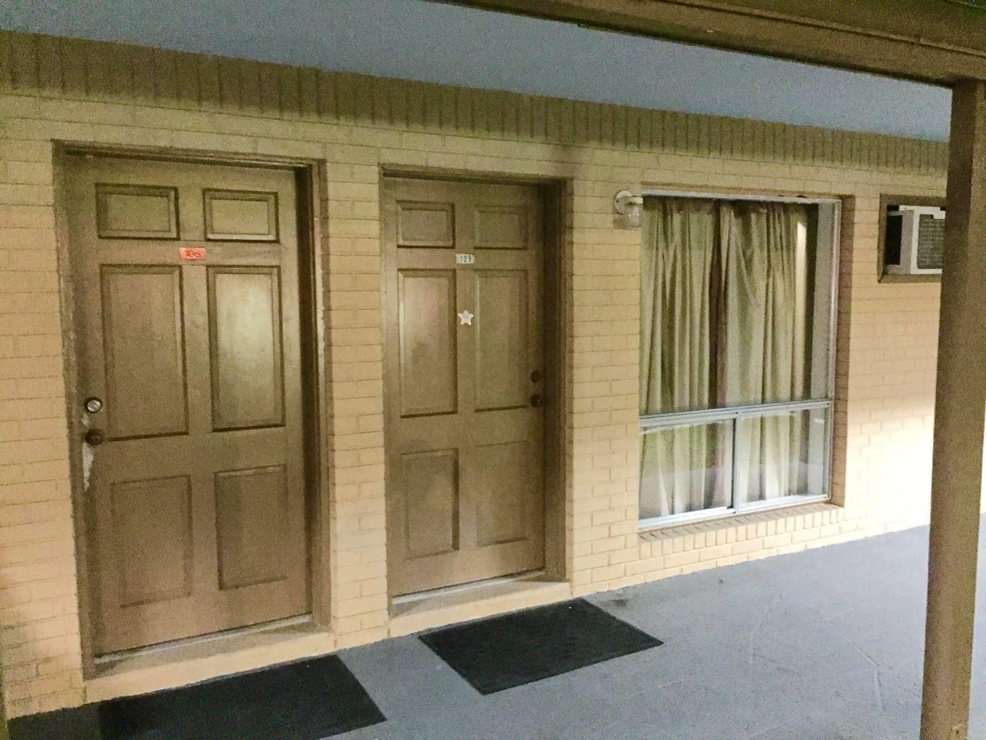 Beverly Hills Motel Exterior photo